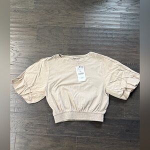 Brand new Woman’s Tan top Zara Size Small